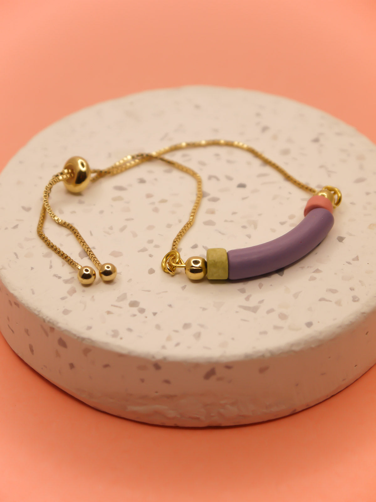 Lilac curved ceramic bead gold chain bracelet