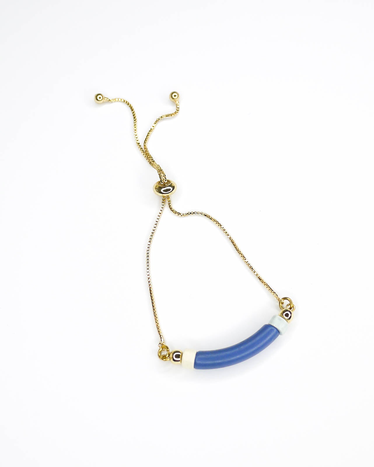 Blue curved ceramic bead gold chain bracelet