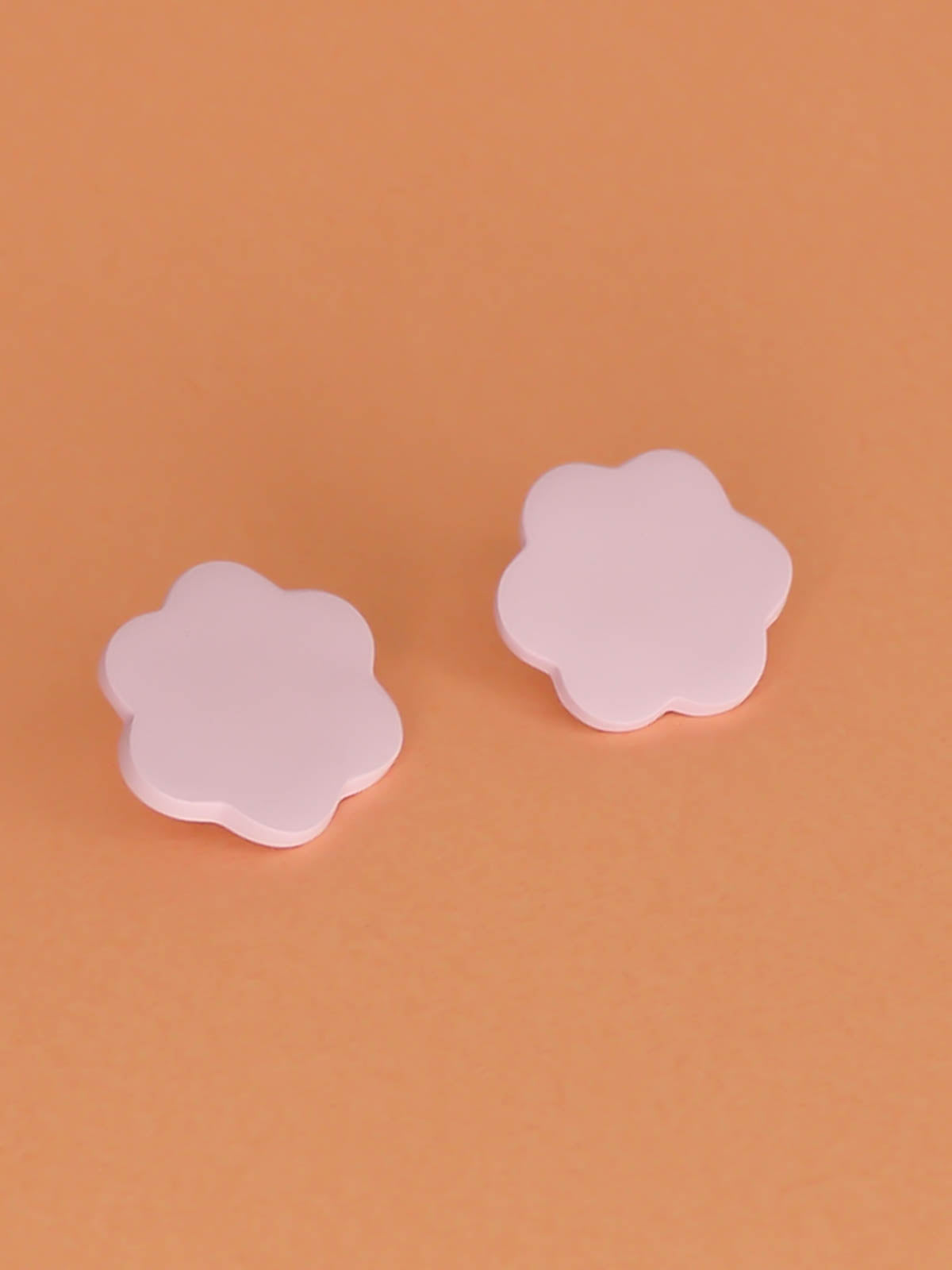 Soft pastel lilac flower stud earrings